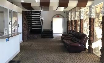 Grove Motel