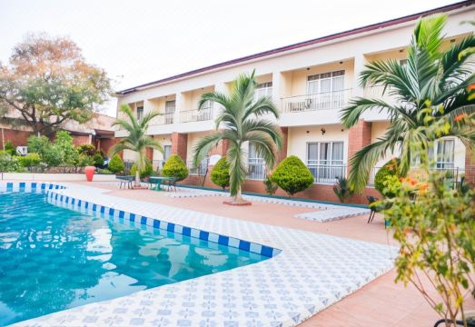 Chamba Valley Exotic Hotel - Housity