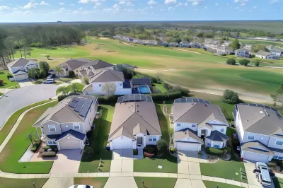 Sun Living: Golf Community, Private Pool 809 4 Bedroom Villa Hotels in Davenport
