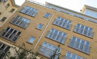 Hamilton Court Apartments from Your Stay Bristol