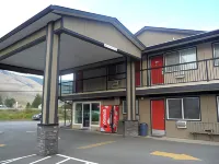 Super 8 by Wyndham Kamloops East Các khách sạn ở Kamloops