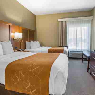 Comfort Suites Bethlehem Near Lehigh University and LVI Airport Rooms