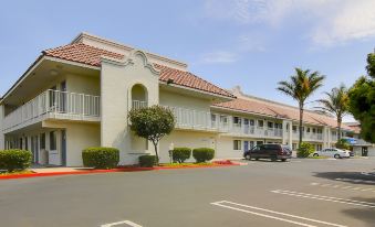 Motel 6 Santa Maria, CA - North