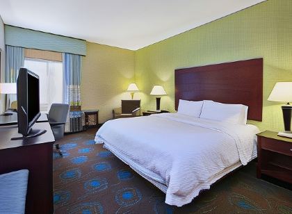 Hampton Inn & Suites South Bend