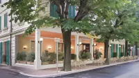 Hotel Boston