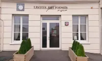 The Originals Boutique Hôtel les Poèmes de Chartres Hotel di Luce