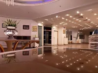 Hotel Raya Tichy