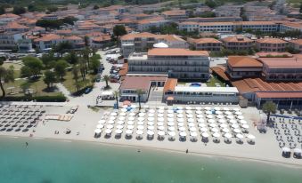 Hanioti GrandOtel - Housity