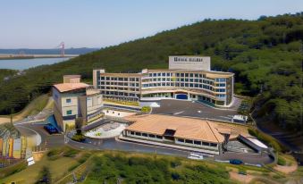 1. 군산스테이관광호..