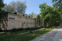 Крон Отели рядом с достопримечательностью «ТЦ Экстрим»