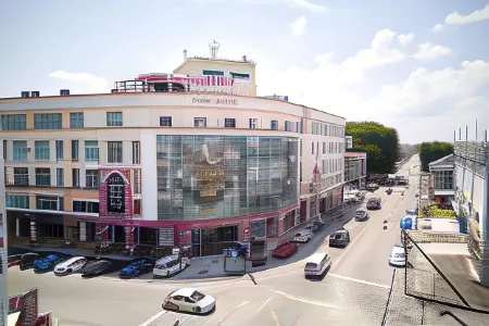 B&S Boutique Hotel