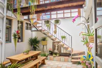 Hostal Posada del Maple - Auberges de jeunesse