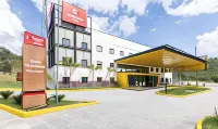 Graal Inn Mairiporã - Parking