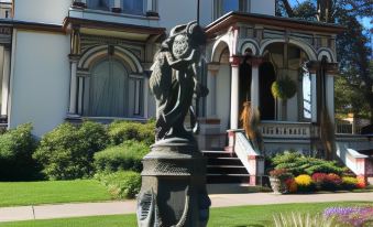 Batcheller Mansion Inn