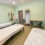 Hostel 51