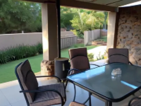 Snl Guesthouse at Visarend Hoteles en Malelane