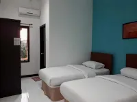 RedDoorz at Hotel Rumberpon Sorong