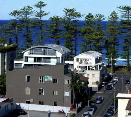 Manly Beach Guesthouse