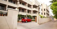 Mamalla Inn, Mahabalipuram, Tamil Nadu - parking