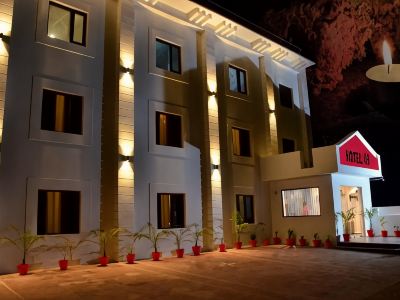 Hotel 49