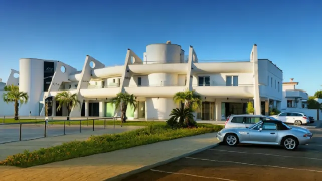 Callistos Hotel & Spa Hôtels à : 