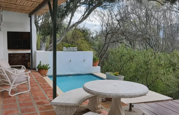 弗朗斯胡克小柳溪酒店