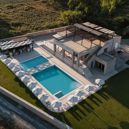 Niriides Luxury Villas