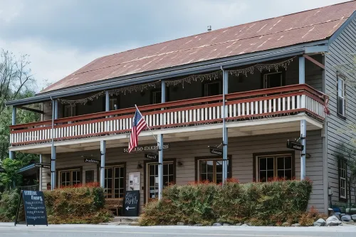 Volcano Union Inn and Pub Hotels in Amador County