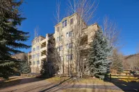 Sheraton Lakeside Terrace Villas at Mountain Vista, Avon, Vail Valley Hotels in Edwards