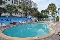 Sand Dune Shores Отели в г. Ривьера Бич