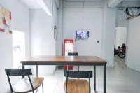 Urbanview Hotel Syariah de Umbrella Ciputat - Wi-Fi