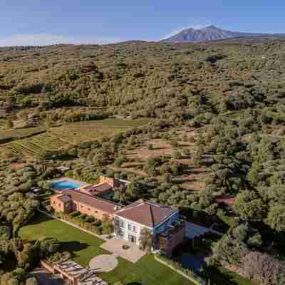 Villa Neri Resort and Spa Hotel Exterior