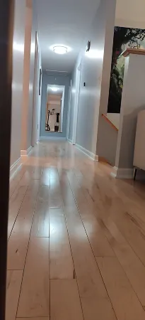 Stunning 3bedroom modern home closed to everything