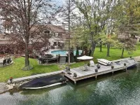 The Harsens Island Retreat Hotel a Clay Township