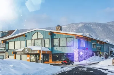 Riôtel Carleton-Sur-Mer Отели в г. Карлетон-Сюр-Мер
