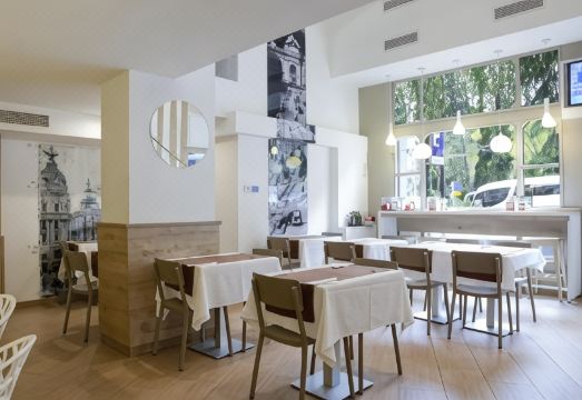 에스파호텔 플라사 데 에스파냐 객실 주방