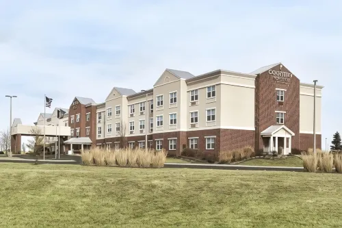 Country Inn & Suites by Radisson, Kansas City at Village West, KS Hotels in Kansas City