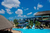 White Sands Resort & Conference Centre - Beach resorts