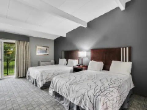 Eastlake Suites Hotel & Conference Center by OYO Urbana Hotels in Urbana