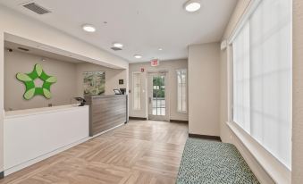 Extended Stay America Suites - Miami - Airport - Blue Lagoon