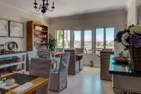 Roseroc Boutique Guest House Hotels in Simola Golf and Country Estate