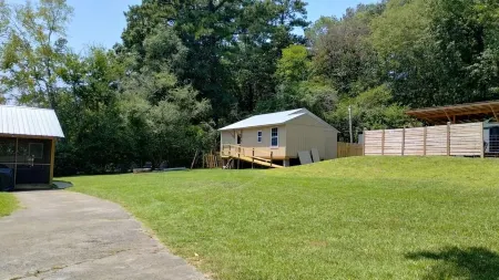 Steele Magnolia -Newly renovated charming cottage