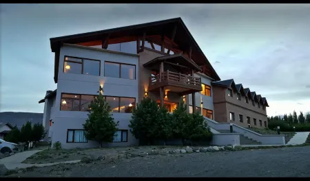 Terraza Coirones Hotel Отели рядом с достопримечательностью «El Calafate Historical Interpretation Center»