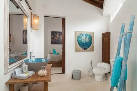 De'Coco Bungalows Отели рядом с достопримечательностью «Slow Spa»