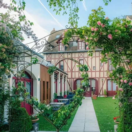 Hotel Spa - Au Charme Rabelaisien