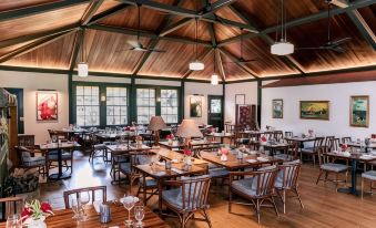 Kilauea Lodge and Restaurant