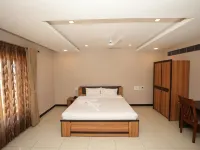 Hotel Golden Gateway Hotels in Vellore