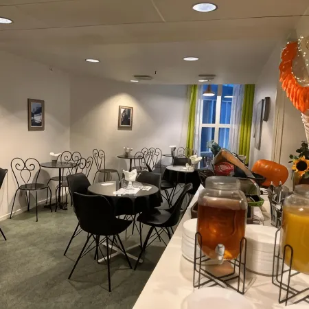 Pronova Hotell & Vandrarhem
