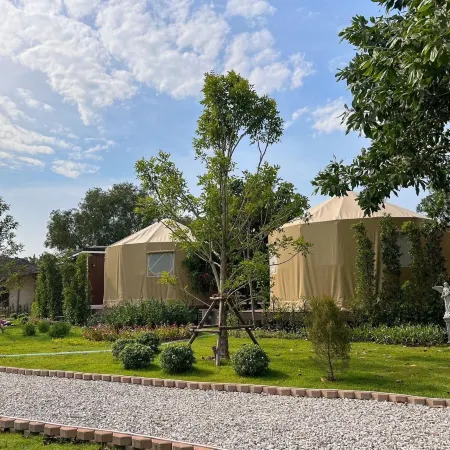 Eco Eyes Village Отели рядом с достопримечательностью «Водопад Ланрак»