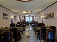 Hotel Zentrum Hotels near Mitte